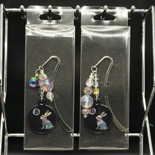 비트코인 달을 바라보는 토끼 북후크